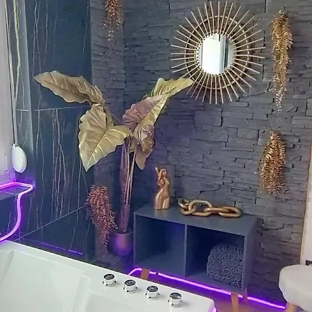 Romantique Chic 150m Patio Appartement *