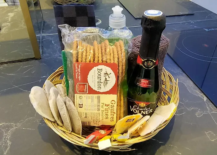 Appartement Romantique Chic 150m Patio *